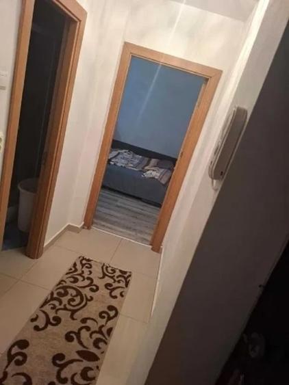 Apartament cu 2 camere semidecomandat în Semicentral