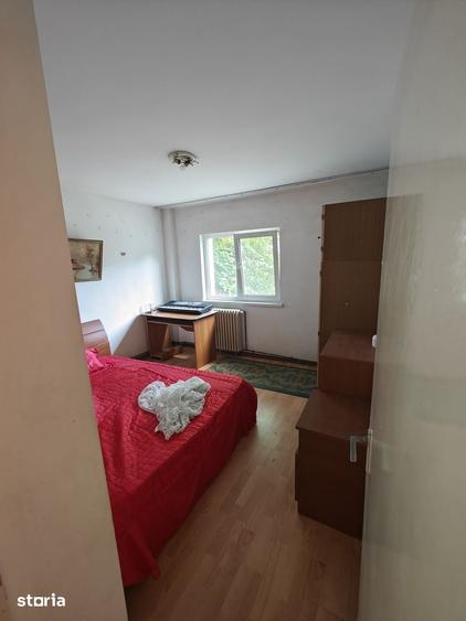Apartament cu 3 camere în Nicolina
