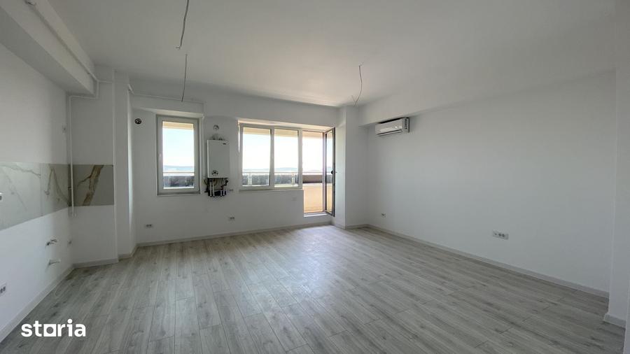 Apartament cu 4 camere în Mircea cel Bătrân