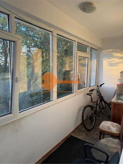 Apartament cu 2 camere semidecomandat în Crângași