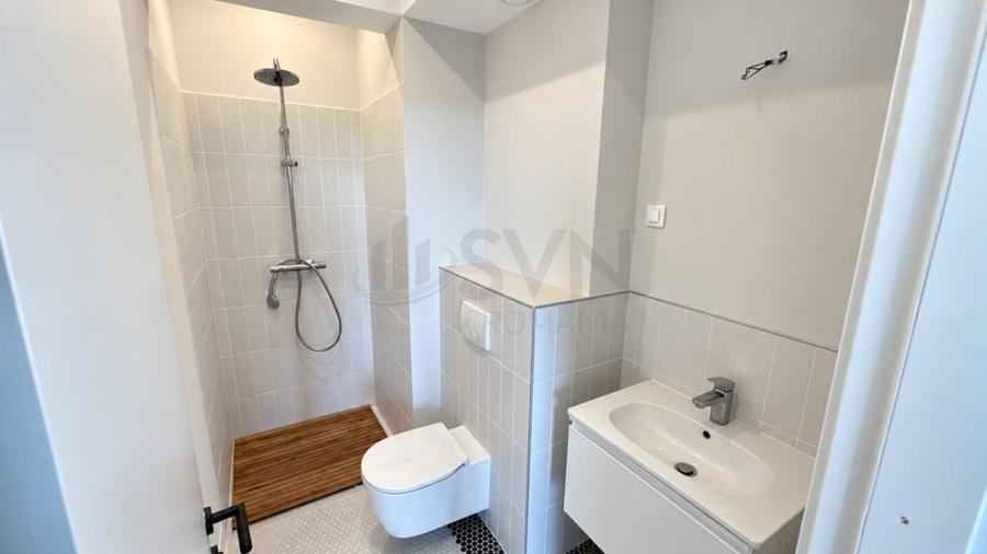 Apartament cu 3 camere decomandat în Băneasa