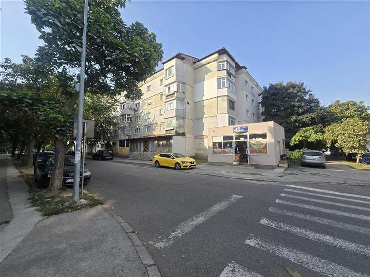 Apartament cu 2 camere decomandat în Nord