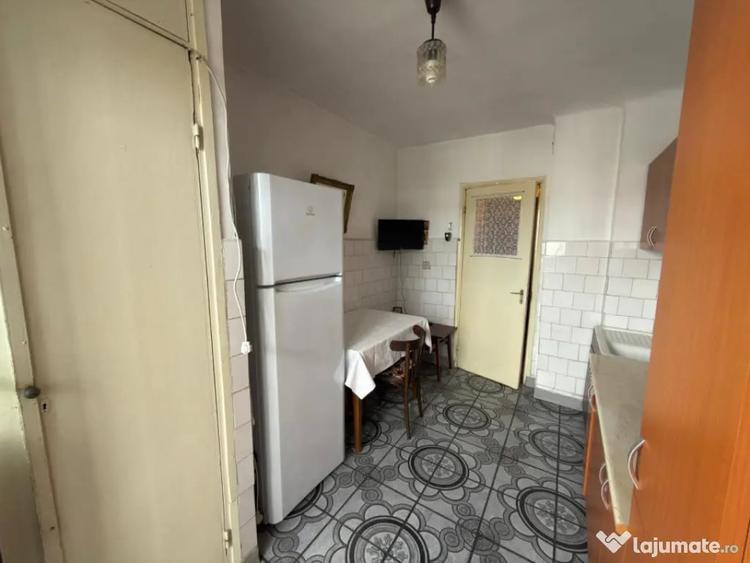 Apartament 3 camere, 63.40 mp, etaj 7, Bd. Bucuresti - 15