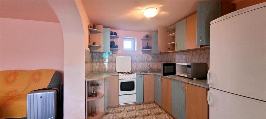 Casă cu 5 camere cu Teren 3316 Mp în Felcheriu