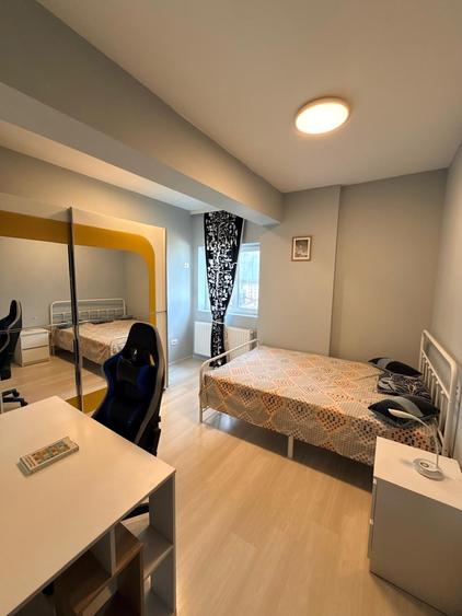 Apartament cu 3 camere decomandat în Militari