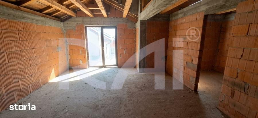 Casă cu Teren 500 Mp în Malu Mare