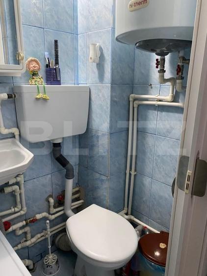 Garsonieră decomandată, mobilată în Micro 21