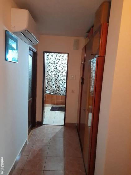Apartament cu 3 camere decomandat în 1 Mai
