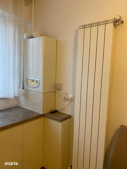 Apartament cu 3 camere, mobilat în Vest