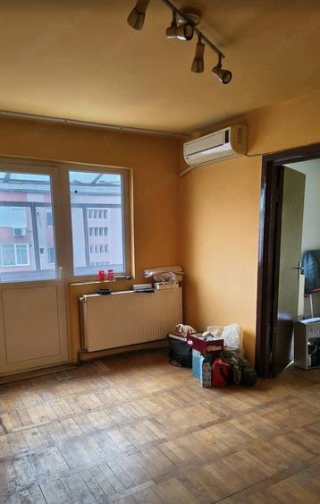 Apartament cu 2 camere nedecomandat în Govândari