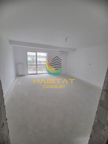 Apartament cu 3 camere decomandat în Berceni