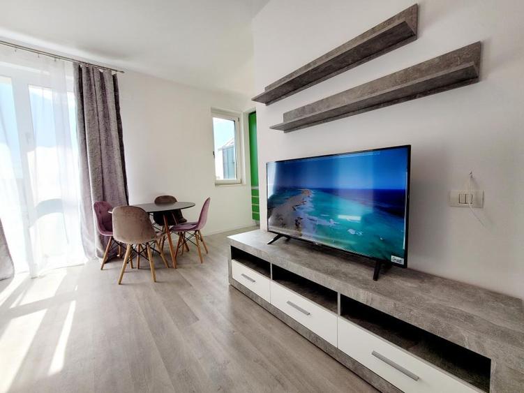 Apartament cu 2 camere decomandat în Dumbrăvița