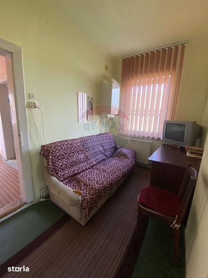 Casă cu 3 camere cu Teren 602 Mp în Central