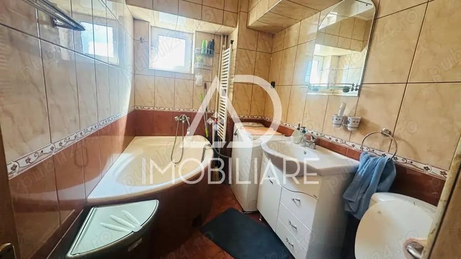 Apartament cu 3 camere decomandat în 9 Mai