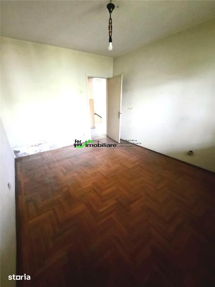 Casă cu 4 camere cu Teren 309 Mp în Nord