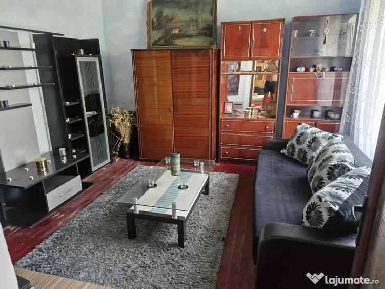 Casă cu 3 camere în Tortoman