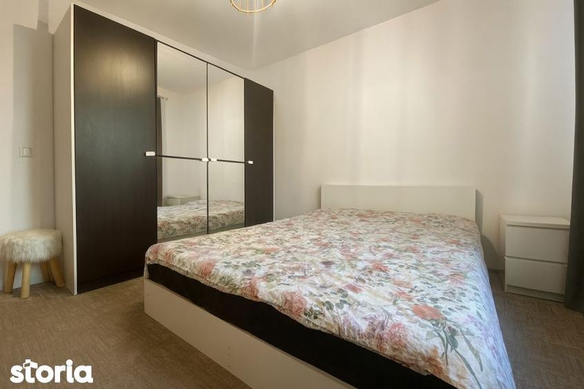 Casă cu 5 camere cu Teren 238 Mp în Central