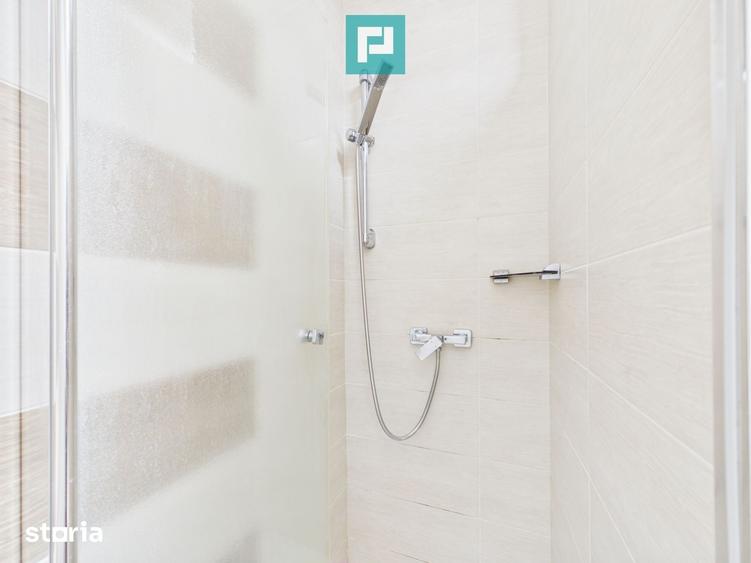 Apartament cu 3 camere decomandat în Ultracentral