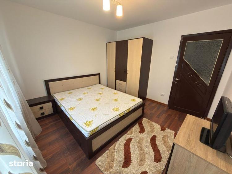 Apartament cu 3 camere decomandat în Republicii