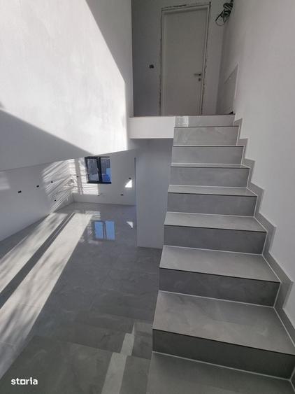 Casă cu 3 camere cu Teren 260 Mp în Sânandrei