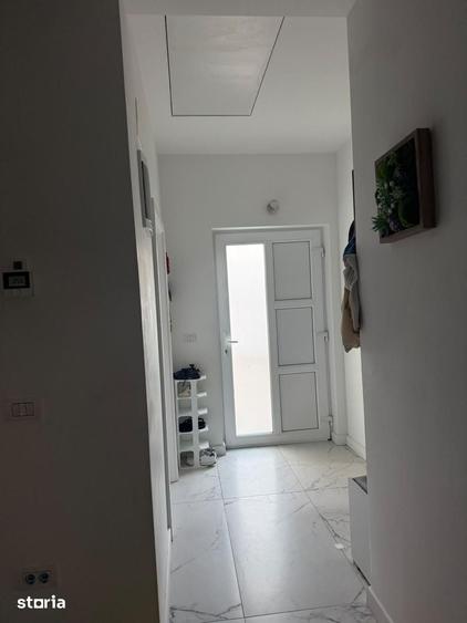 Casă cu 3 camere decomandat cu Teren 260 Mp în Bucovăț