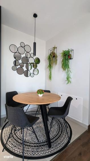 Apartament cu 2 camere decomandat în Take Ionescu