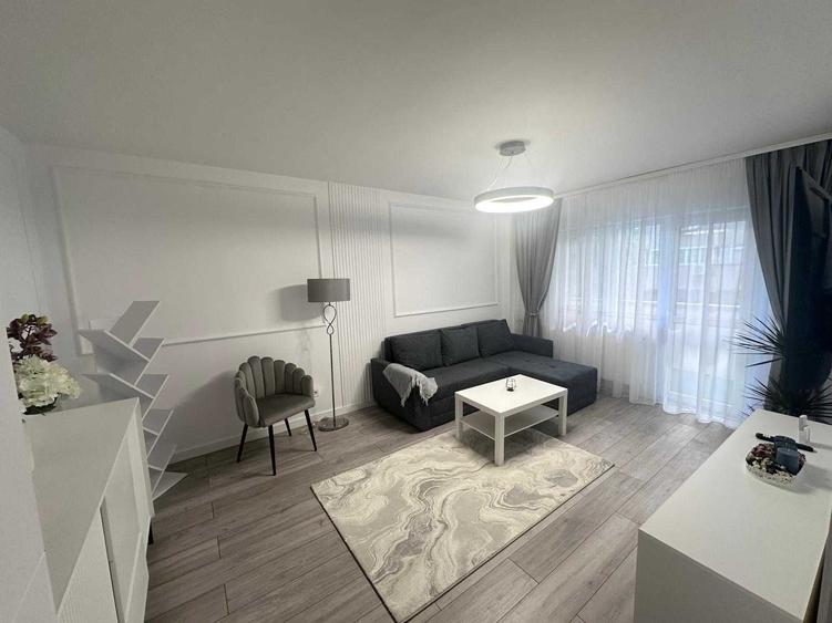 Apartament cu 2 camere decomandat în Tineretului