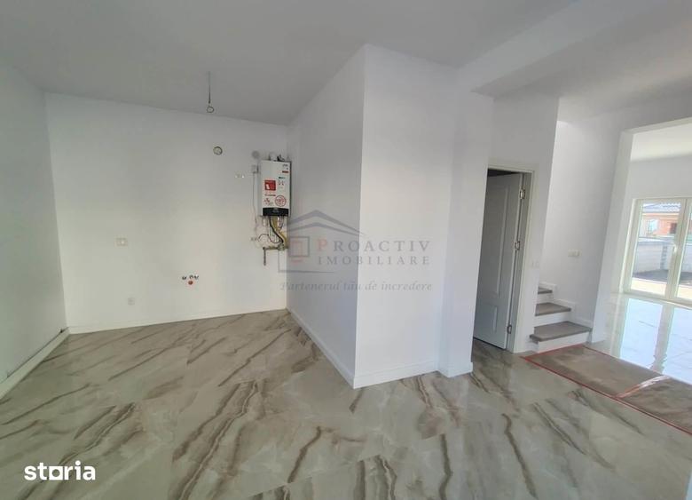 Casă cu 4 camere cu Teren 500 Mp în Burdujeni