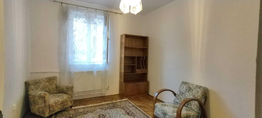 Apartament cu 3 camere decomandat în Bucureștii Noi