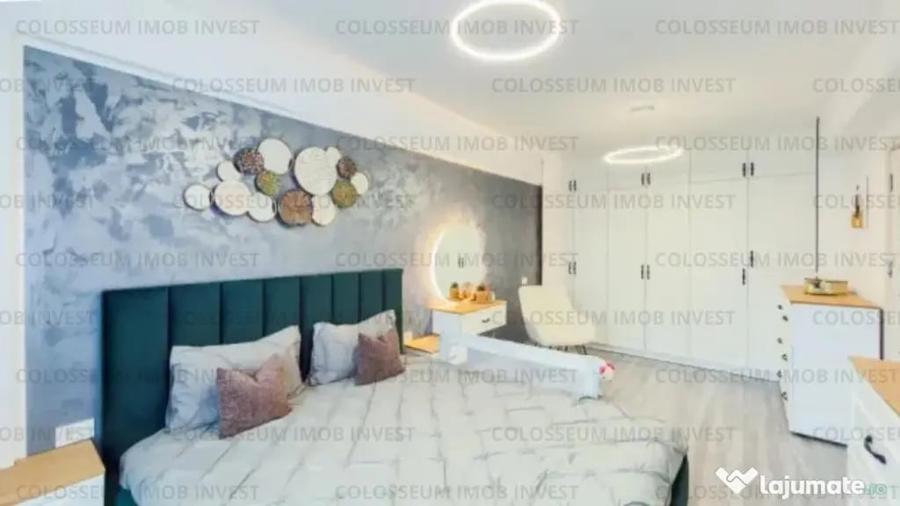 Apartament cu 3 camere semidecomandat în Centrul Istoric