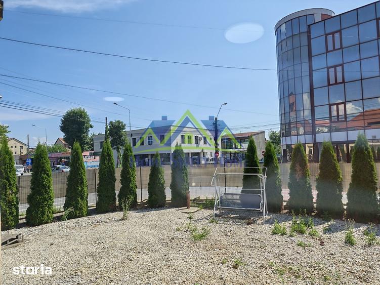 Spațiu comercial, de 90 mp, în Central