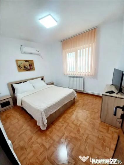 Apartament cu 2 camere decomandat în Faleză