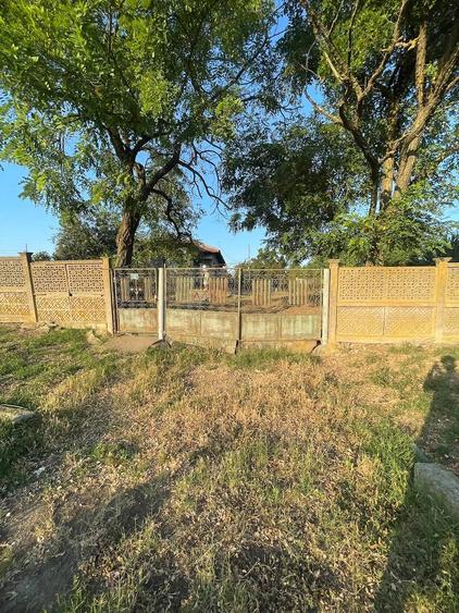 Casă cu 3 camere cu Teren 800 Mp în Fundeni