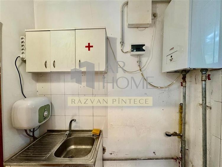 Casă individuală cu 2 camere cu Canalizare în Malu Roșu