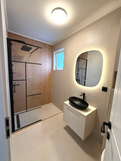 PF vând ap 3 camere Florești, două băi, bloc cu lift - 9