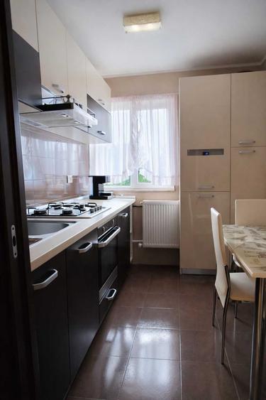 Apartament cu 2 camere nedecomandat în Central