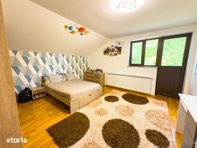 Casă cu 5 camere cu Teren 2082 Mp în Avrămeni