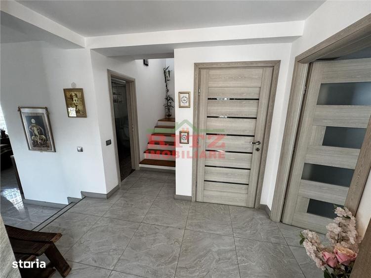 Casă cu 4 camere cu Teren 560 Mp în Ultracentral