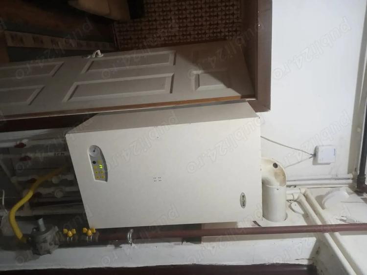Apartament cu 2 camere semidecomandat în Lizeanu