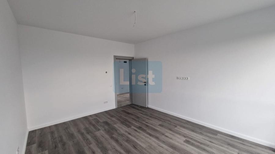 Casă cu 4 camere cu Teren 412 Mp în Săsar