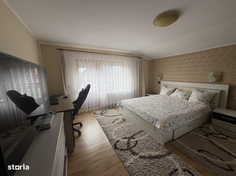 Casă cu 3 camere în Sântandrei
