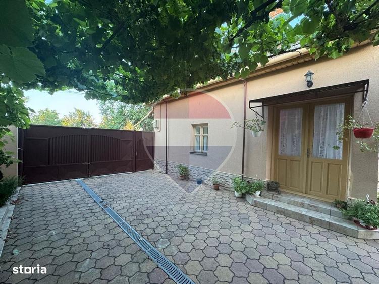 Casa cu 1439 mp teren Semlac la 37 km de Arad ( 2 cai de acces) - 7