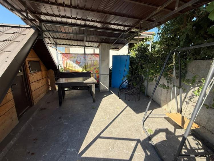 Casă cu 2 camere cu Teren 160 Mp în Păcii