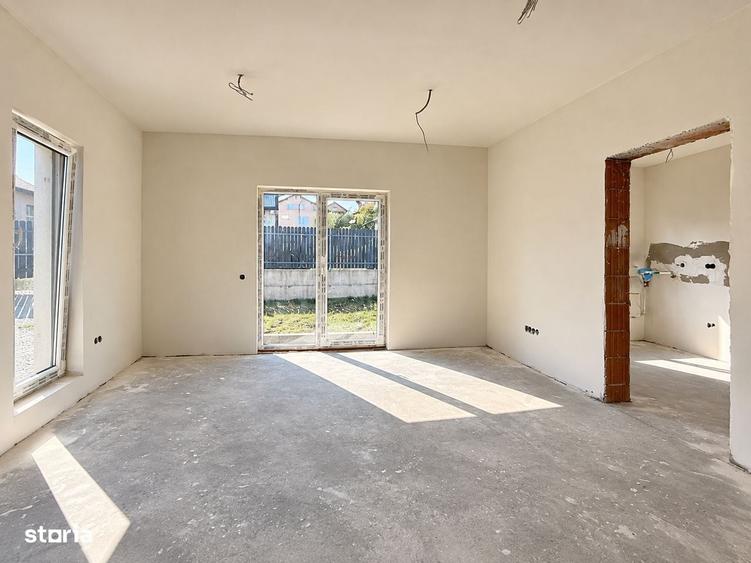 Casă cu 3 camere în Juc-Herghelie