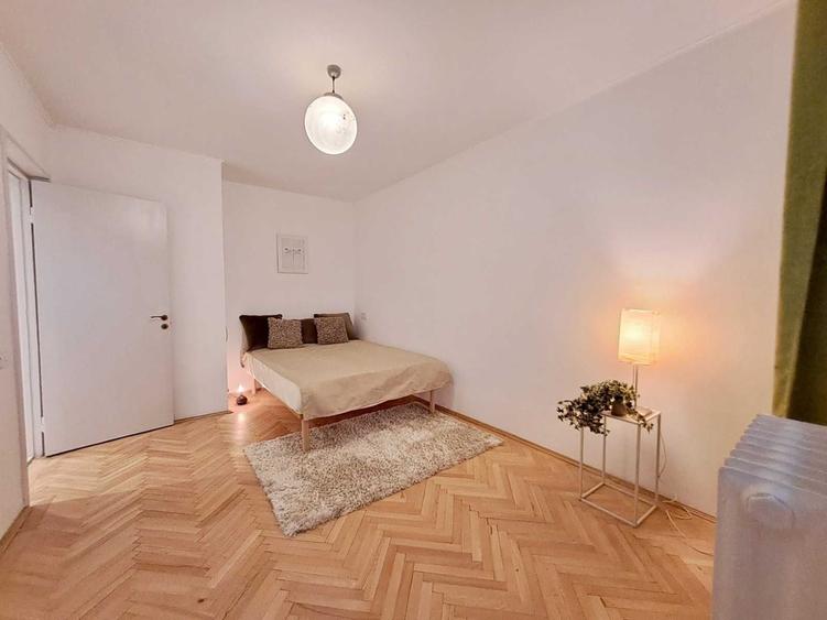 Apartament cu 2 camere decomandat în Berceni