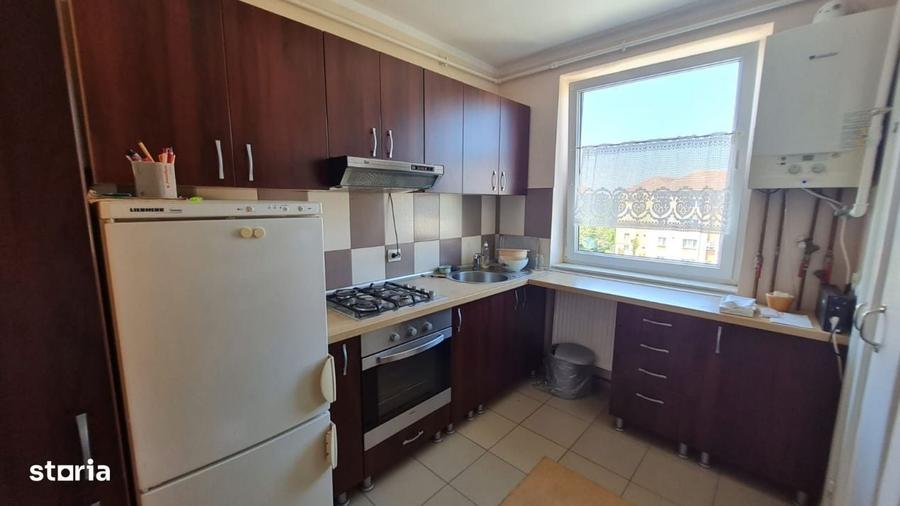 Apartament cu 3 camere Zona Rahovei - 2