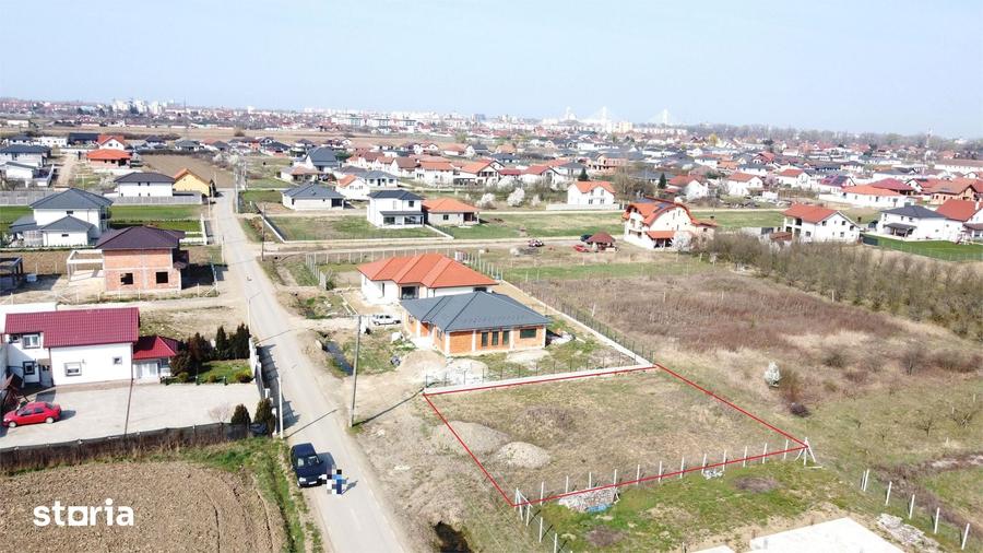 Teren de 600 mp, în Păulești