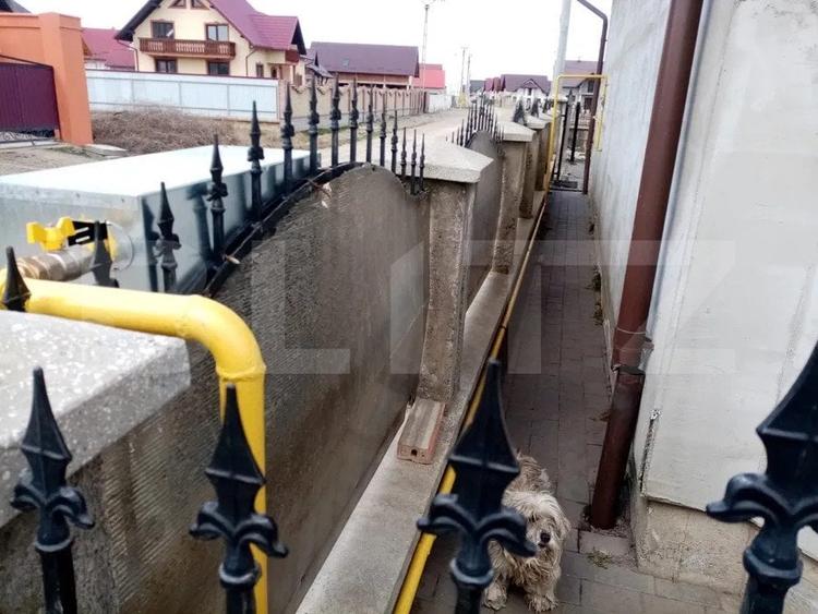 Casă individuală cu 6 camere cu Canalizare în Exterior Nord