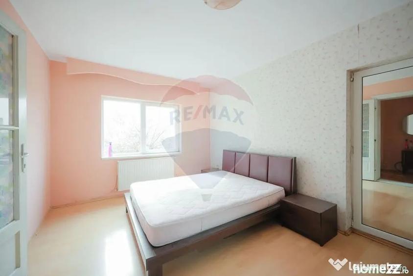 Casă cu 4 camere cu Teren 500 Mp în Iosia