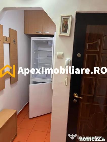 Apartament cu 2 camere decomandat, mobilat în Giurgiului